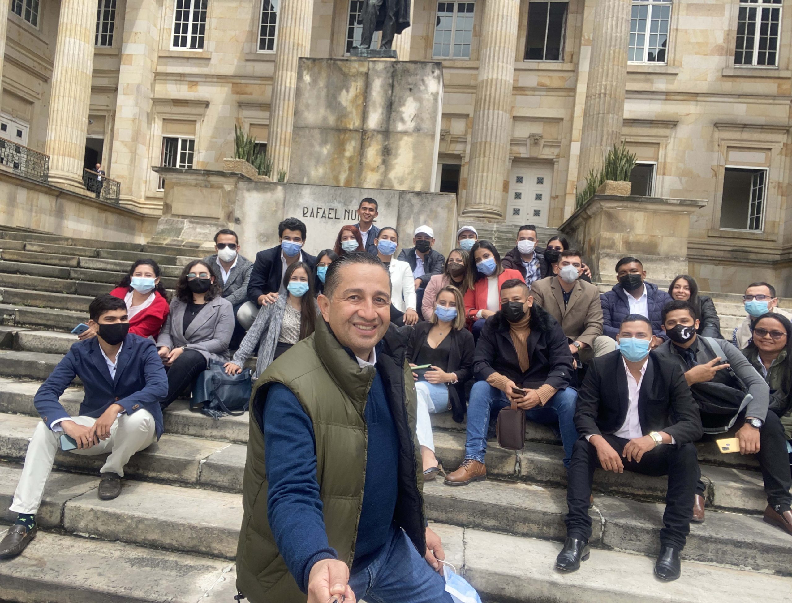Los jóvenes del Huila llegaron al Capitolio Nacional